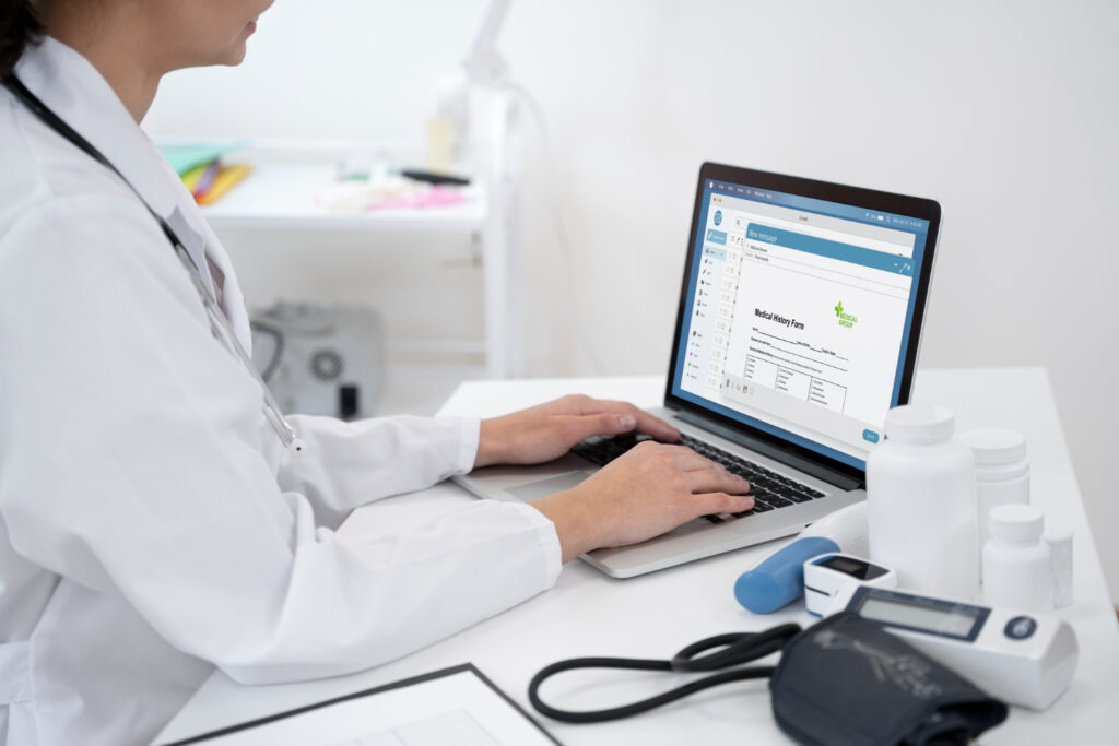 Como emitir notas fiscais sendo médico e evitar glosas em Curitiba